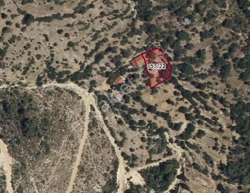 Sahibinden; Kaş Akörü'de Muhteşem Konumda Yolu Mevcut 1.170m2. Tarla