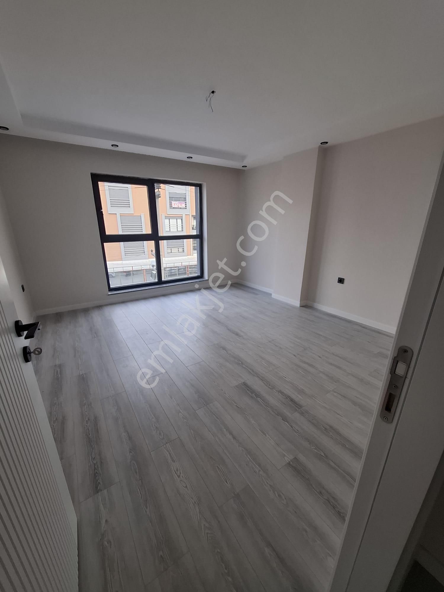 Century 21.loca Gayrimenkul'den Kiralık Asansörlüsıfır 2+1 Daire Kuva-i Milliye