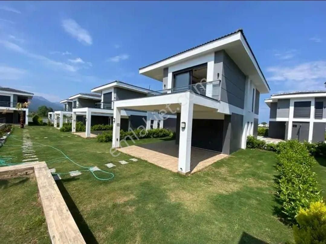 Kuşadası Güzelçamlı Yeni Müstakil 3+1 Villalar