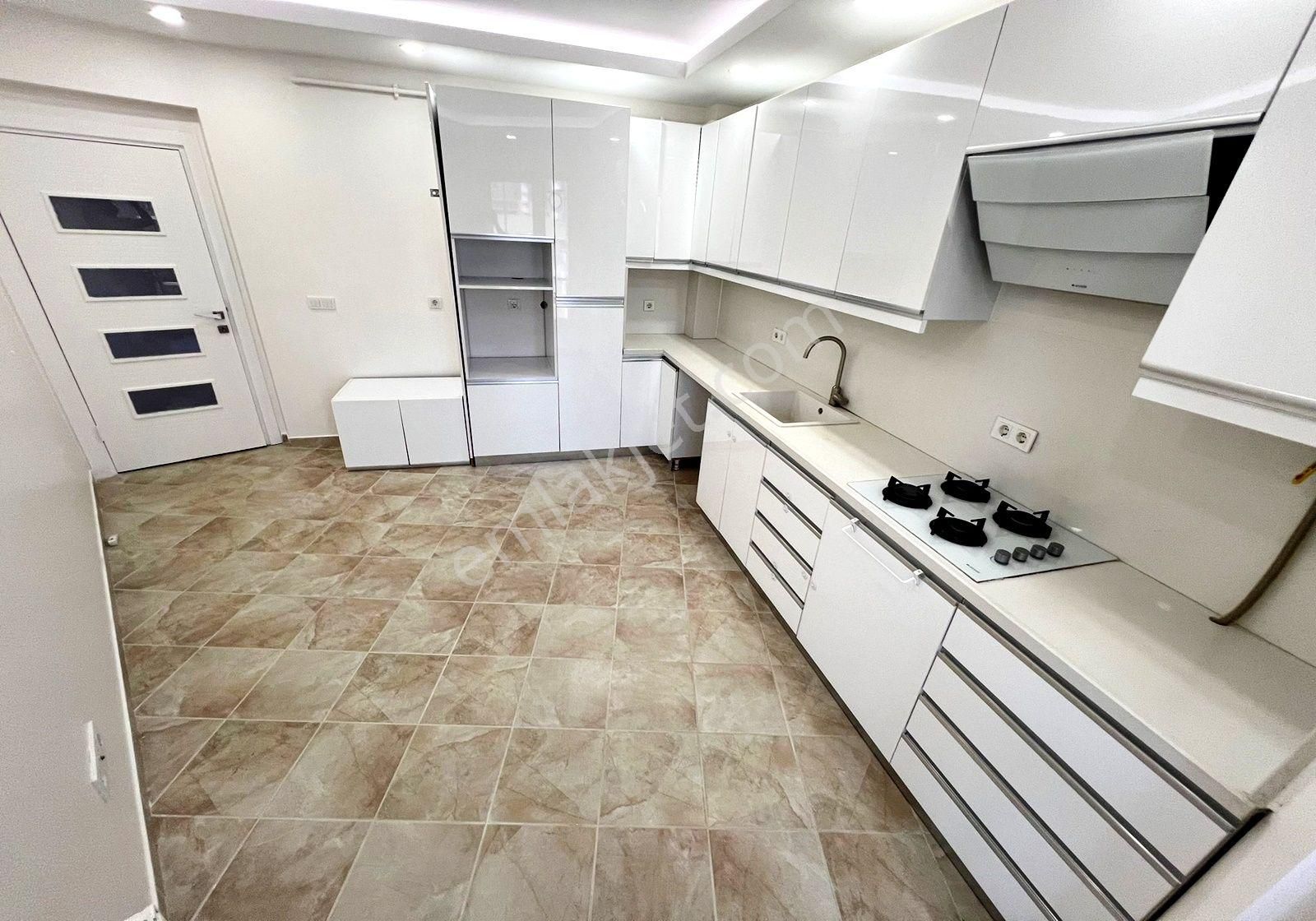Weal World' Den Mükemmel Lokasyon Da, 3+1, 150 M2, E.banyolu, Fırsat Daire ...