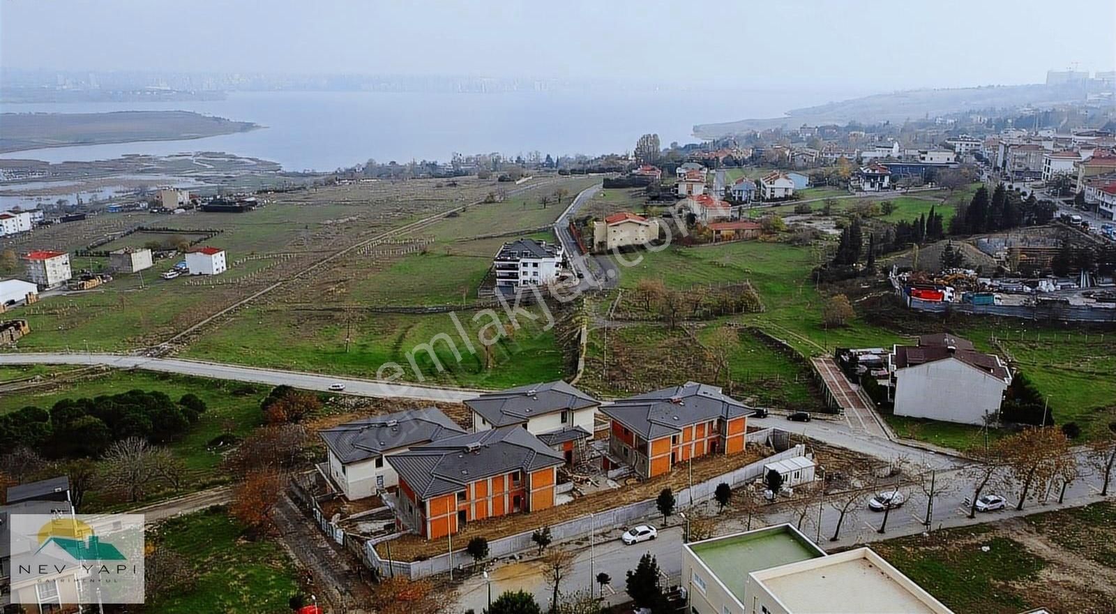 ** Nev Yapı Arsa Ofisinden 530 Metrekare **