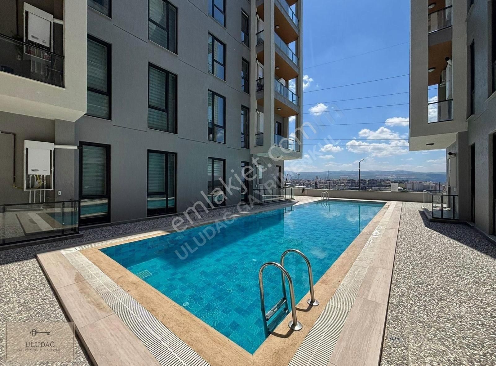Uludağ'dan Nilüfer Avlu Görükle 2 Sitesi Yüksek Kgs'li Daire