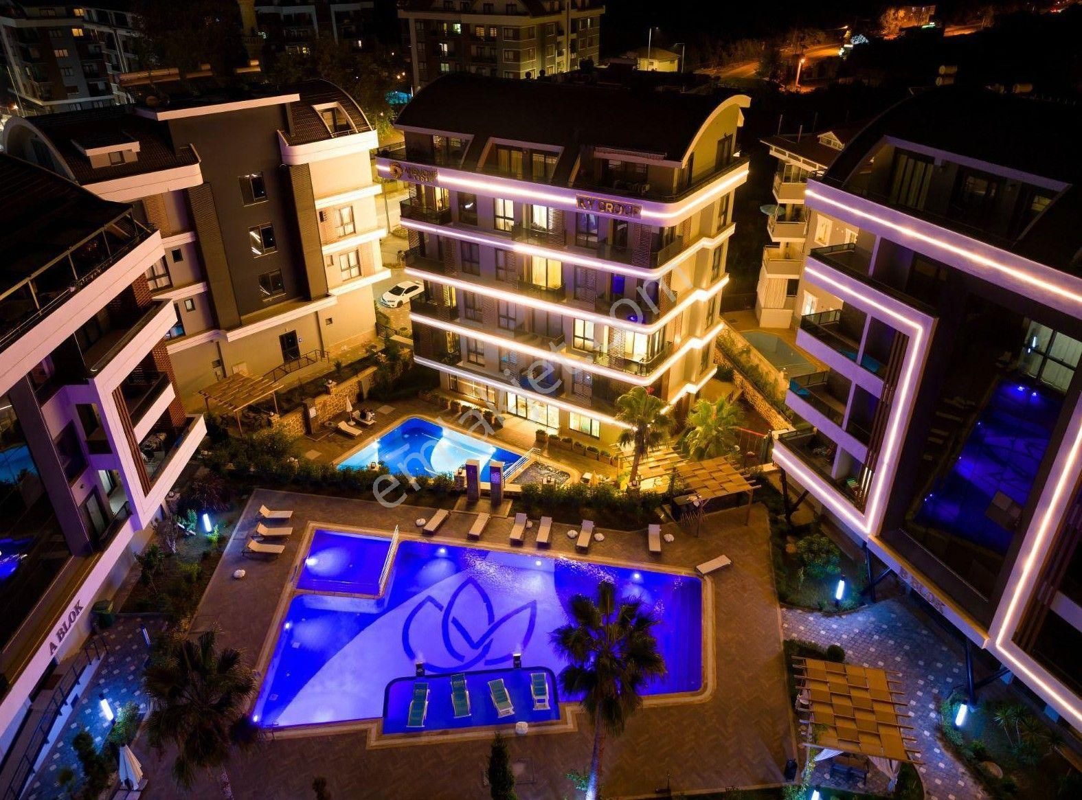 Alanya Oba Mah.full Aktiviteli Satılık 1+1 Daire