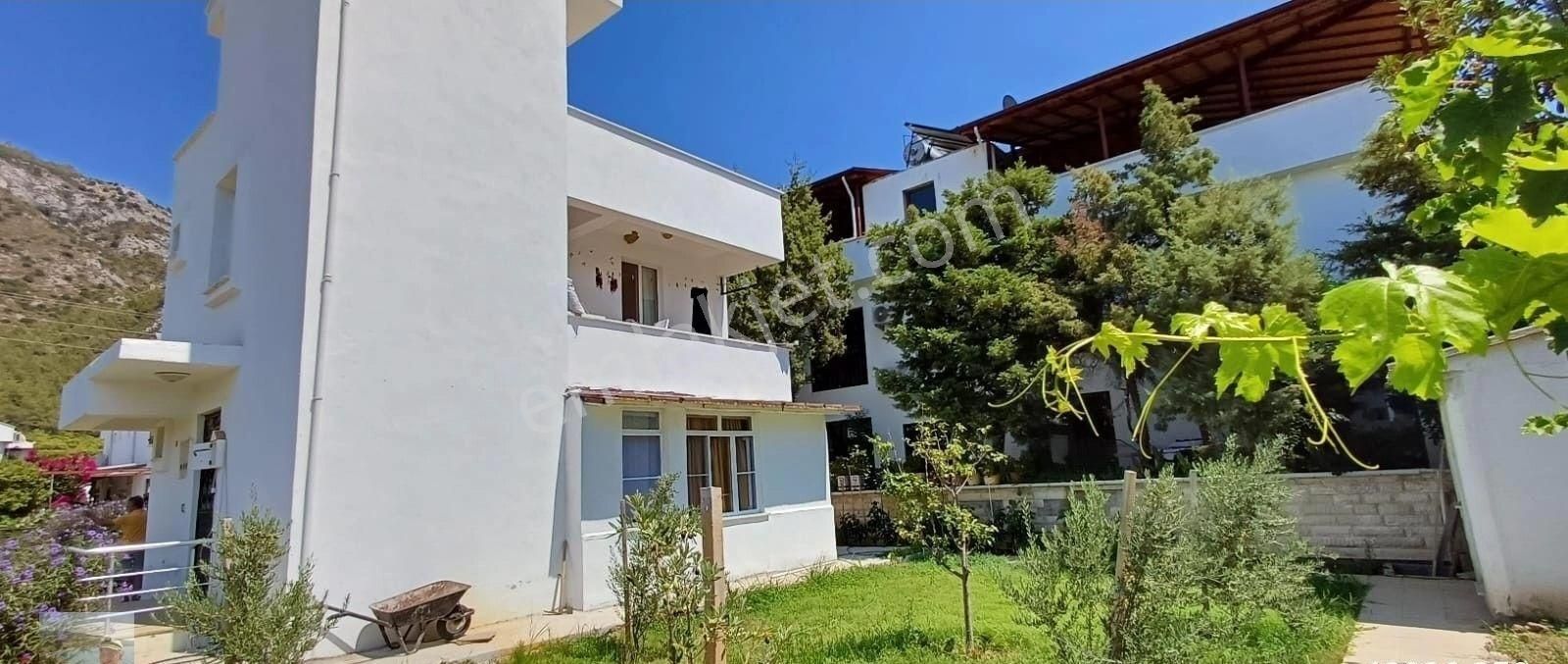 Muğla Milas Ören De Deniz 700m Mesafesi Olan 2 Katlı Ev Satılık