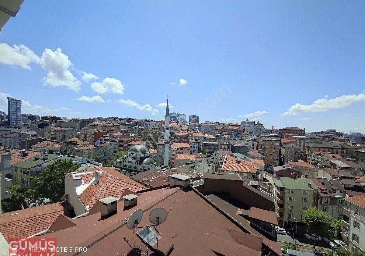 Yeşilce Mahallesi'nde Sanayi Metrosuna Yürüme Mesafesinde Bekara Öğrenci Ye De Verilir