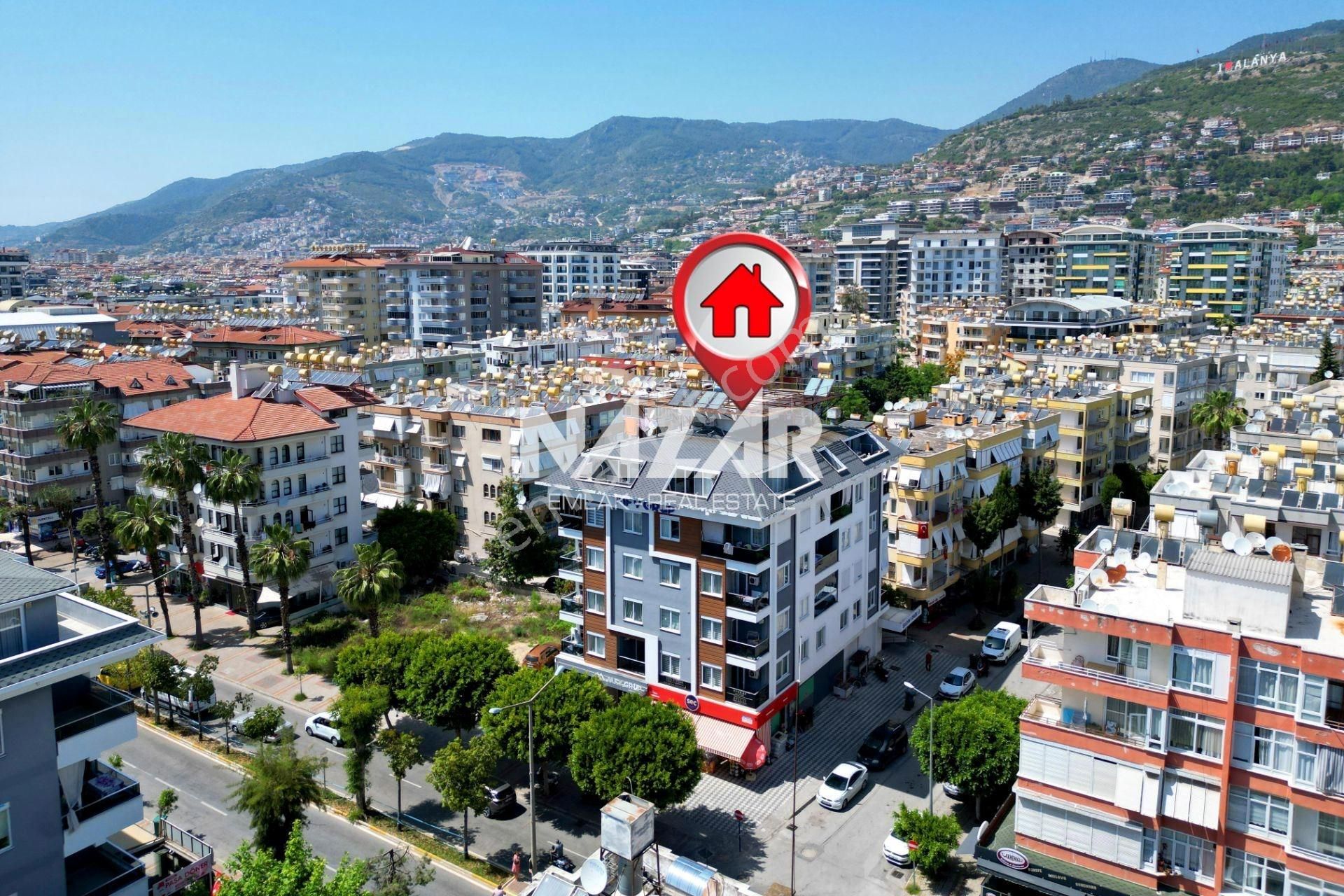 Alanya Güllerpınarı'nda Satılık 135 M² İşyeri / Dükkan