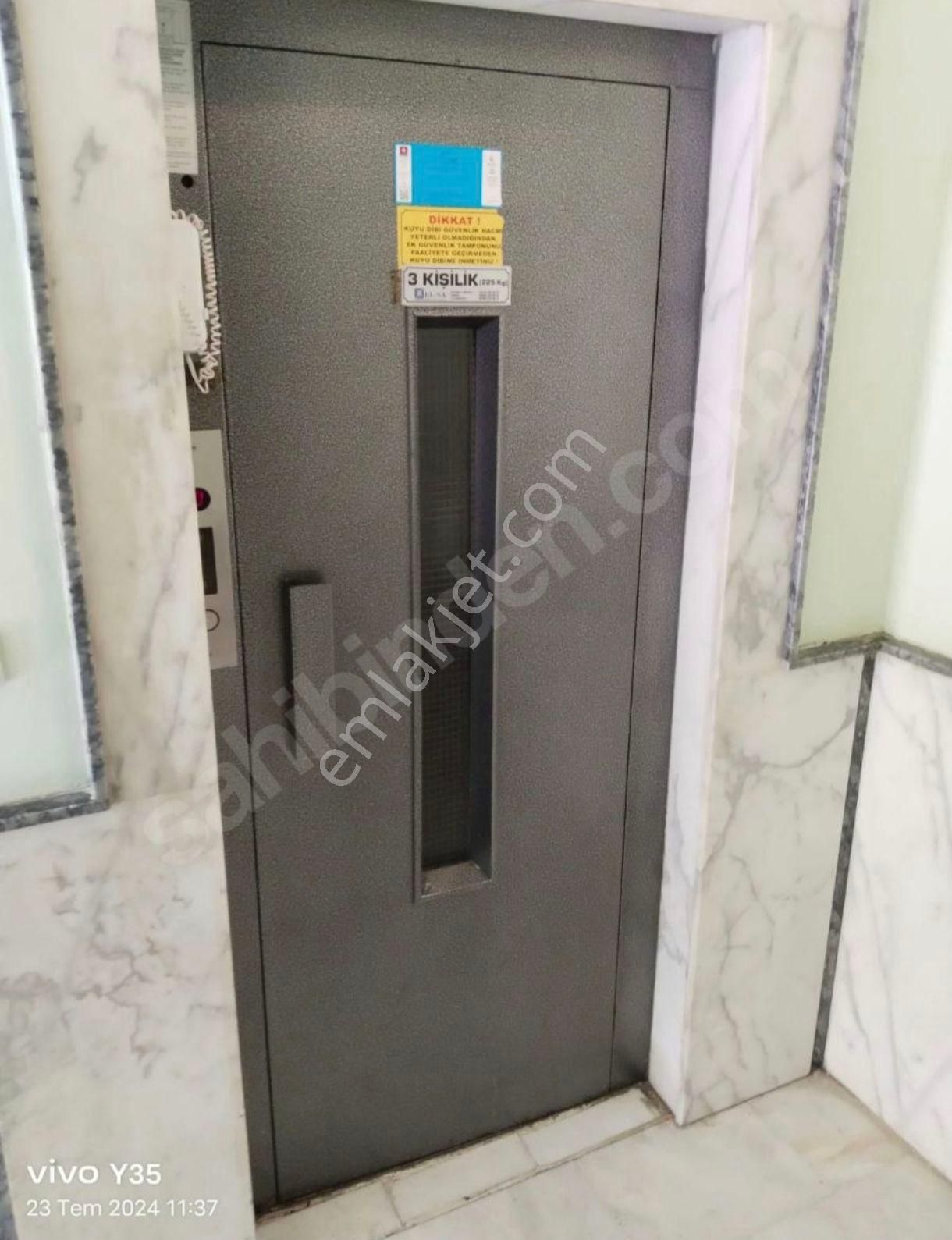 Kavacık Otağtepe Caddesinde Kredili Ara Kat Ferah Daire - Görsel 13