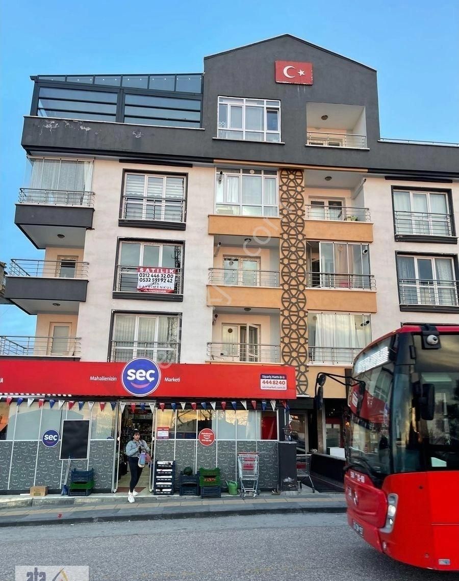 Mürsel Uluç’da Katta Manzaralı Bakımlı 4+1 Kombili Asansörlü