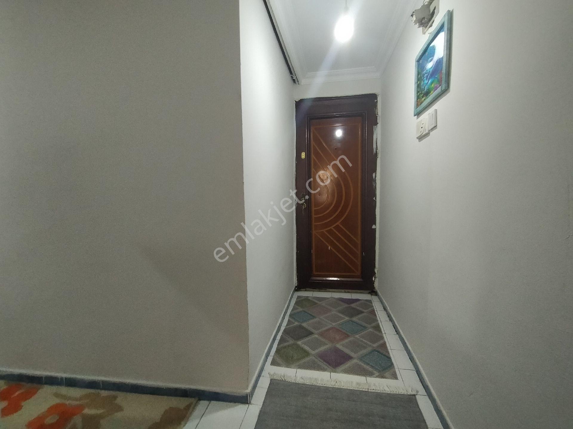 İstanbul Küçükçekmece Yeni Mahallede Lüx Dublex 200.m2.daire.4+2-10.250.000.tl - Görsel 23