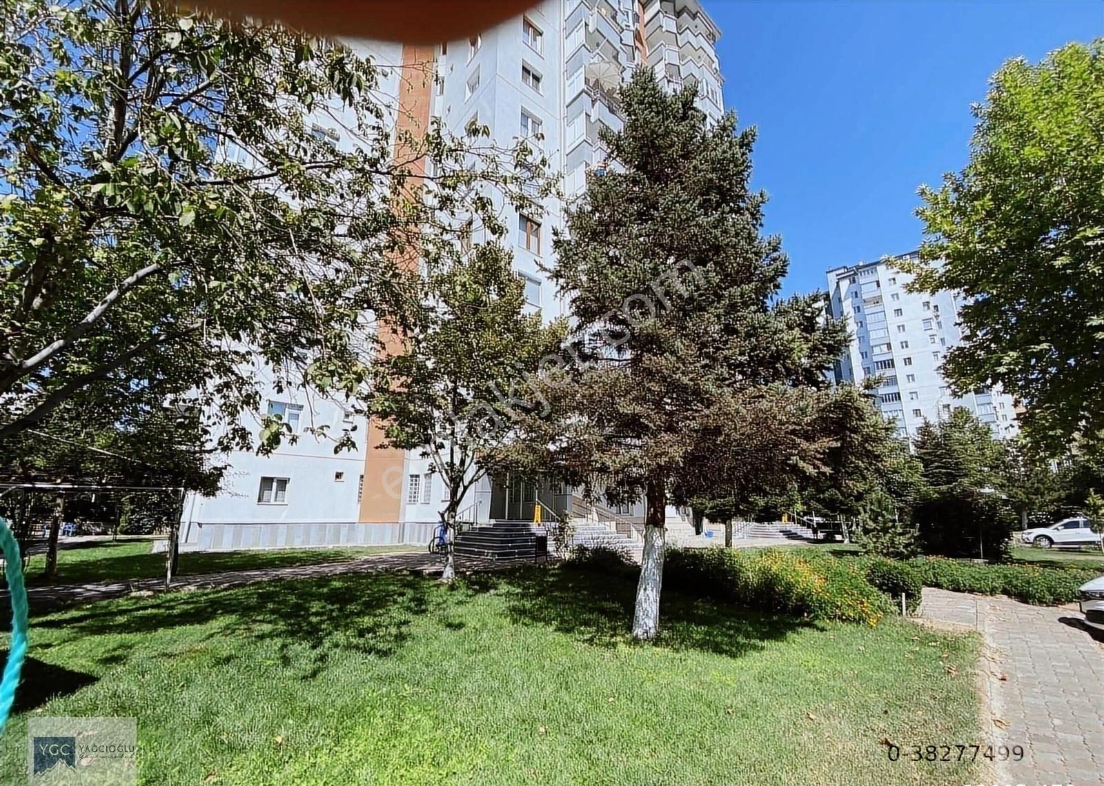Ygc - Köşk Mah Efemaş Sitelerinde 1. Kat 170 M2 3+1 Daire