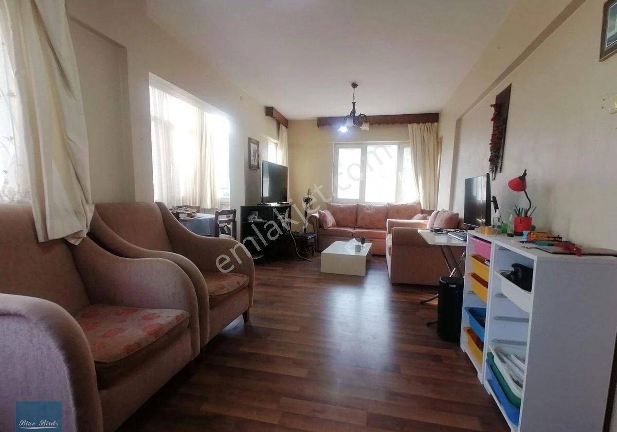 Kuşadası Sahile 100 Metre 3+1