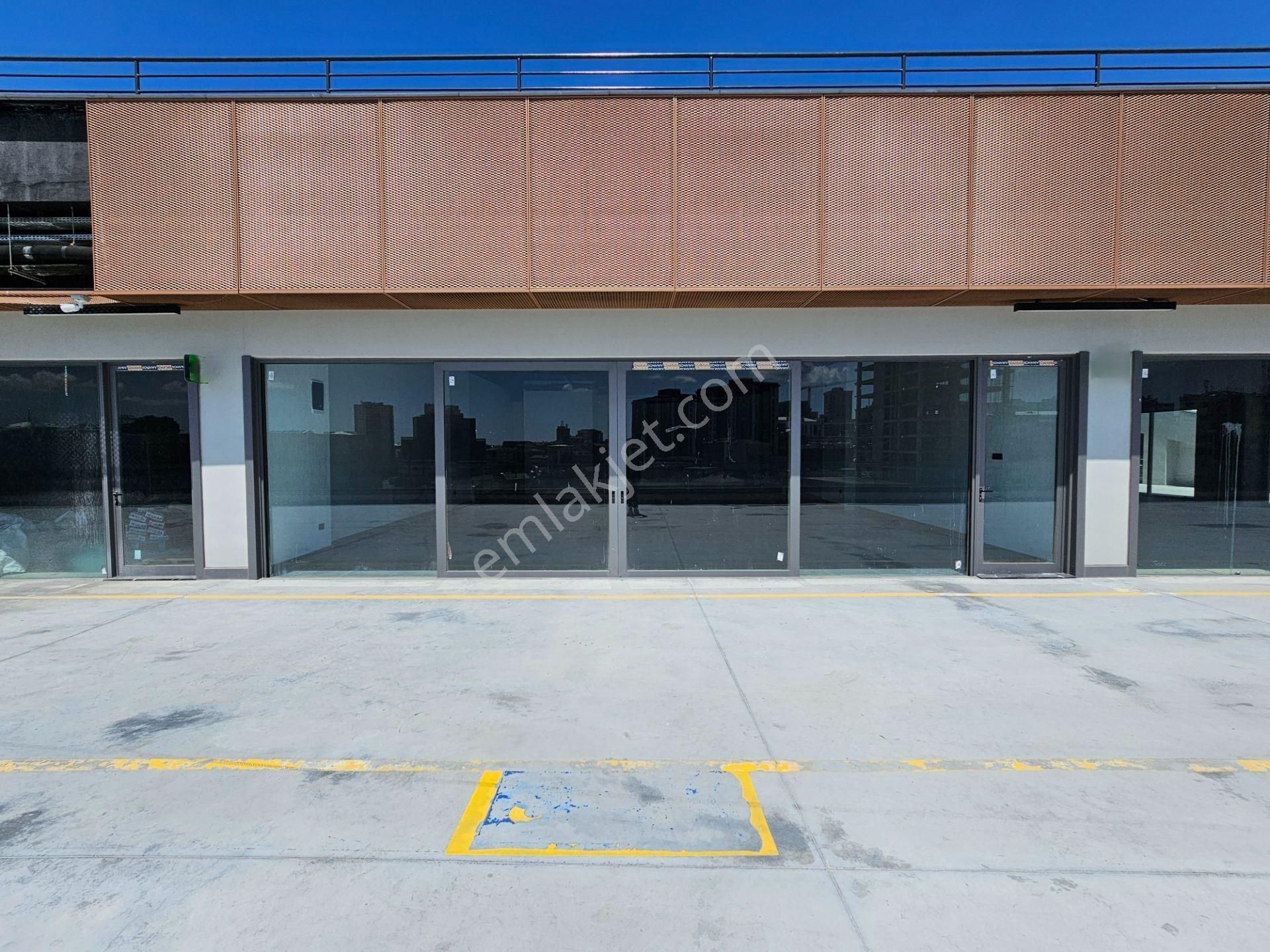 Autogrossta Full Tadilatlı Kiralık Dükkan