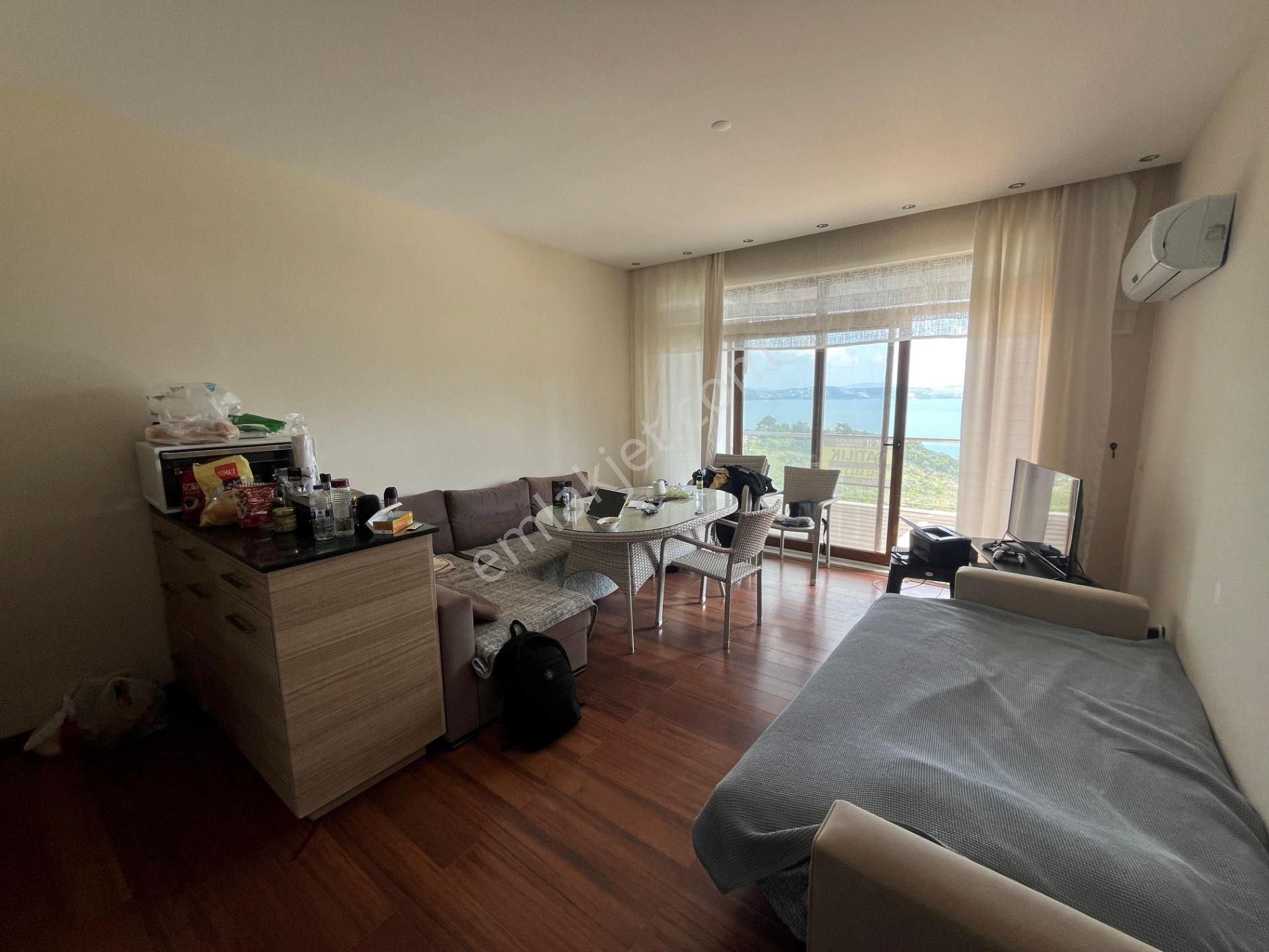 Milas Kıyıkışlacık'ta Deniz Manzaralı Özel Site İçinde Kiralık Daire