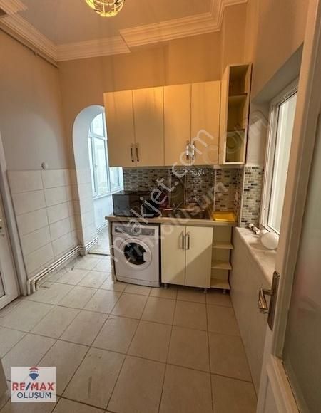 Şişli Harbiye Cumhuriyet Cad.30 Mt Mesafede Bakımlı Yenilenmiş