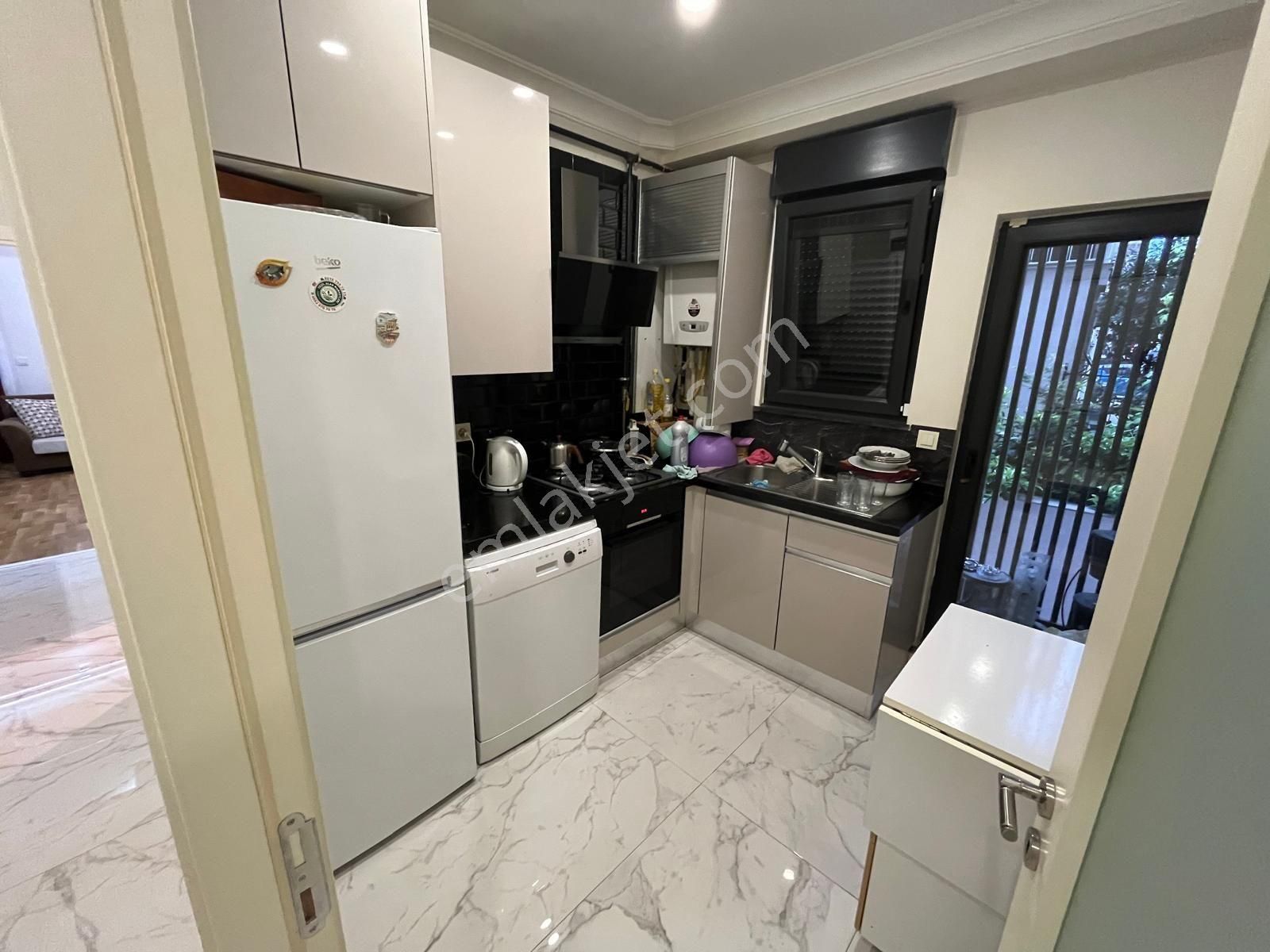 Göztepede Kiralık 2,5+1 Full Eşyalı Yada Eşyasız Permit Residence