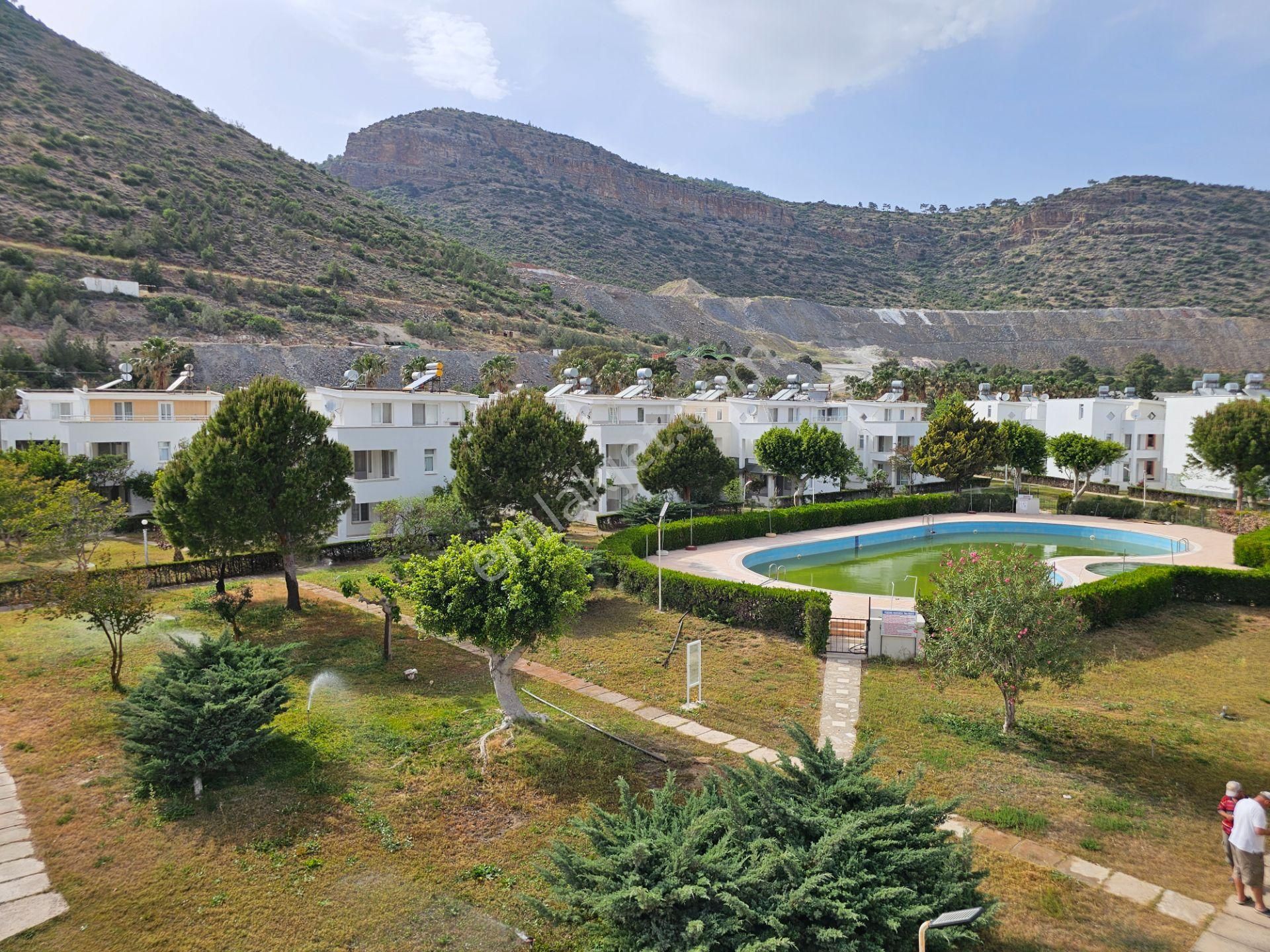 Mersin Gülnar Sipahili Satılık Tripleks Villa