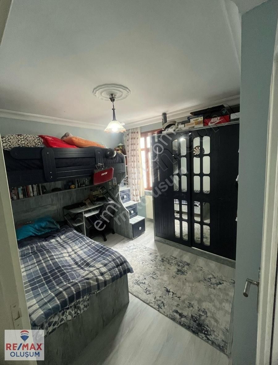 Remax Oluşum'dan Barbaros Mahallesi'nde 2+1 Daire