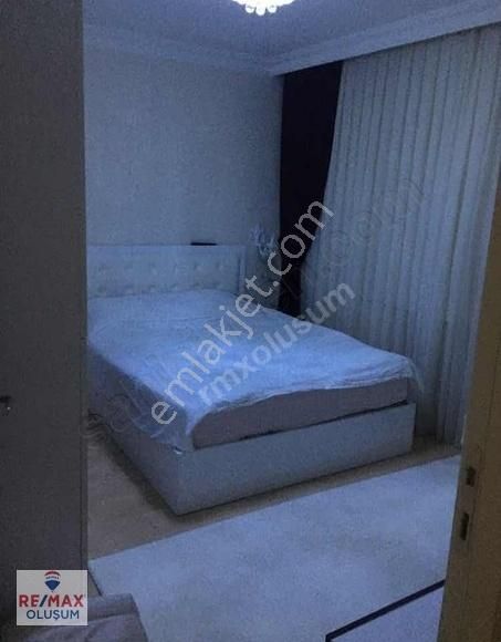 Küçükçekmece İstasyon Mahallesi Satılık 2+1 Daire