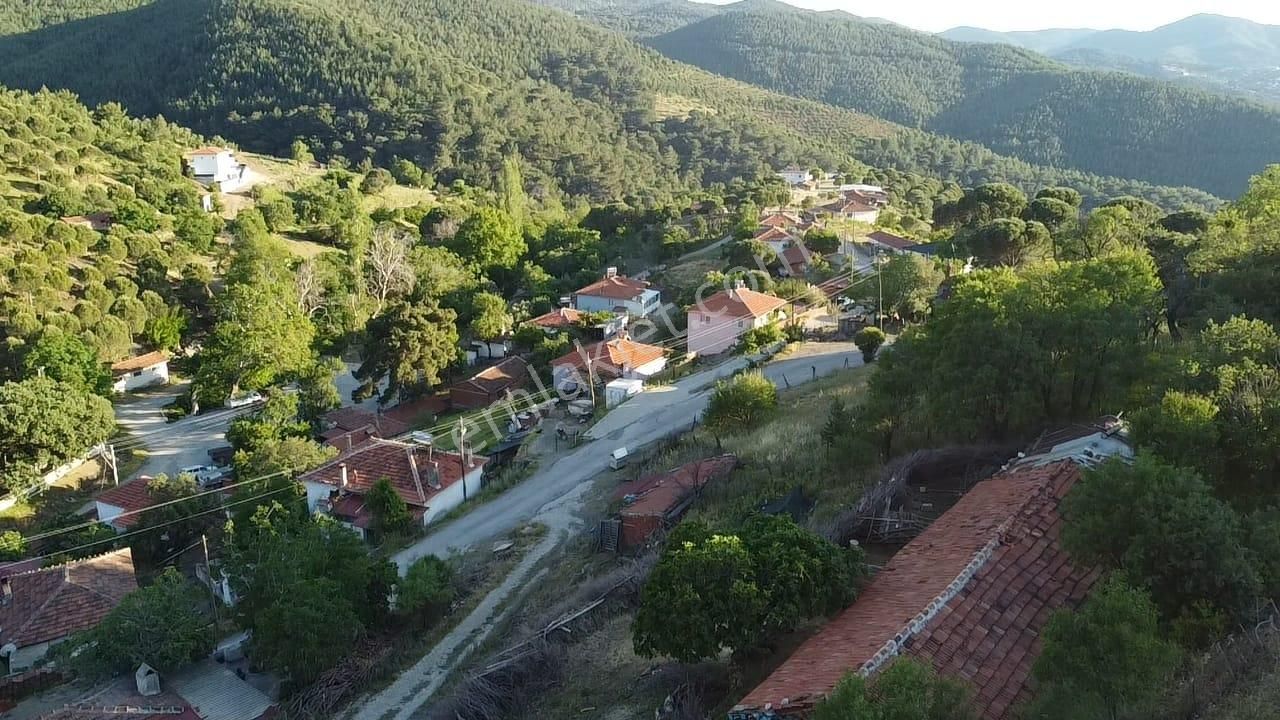 Burhaniye Kırtık M. 317 M2 Arsa İçerisinde Satılık 2 Adet Köyevi - Görsel 5