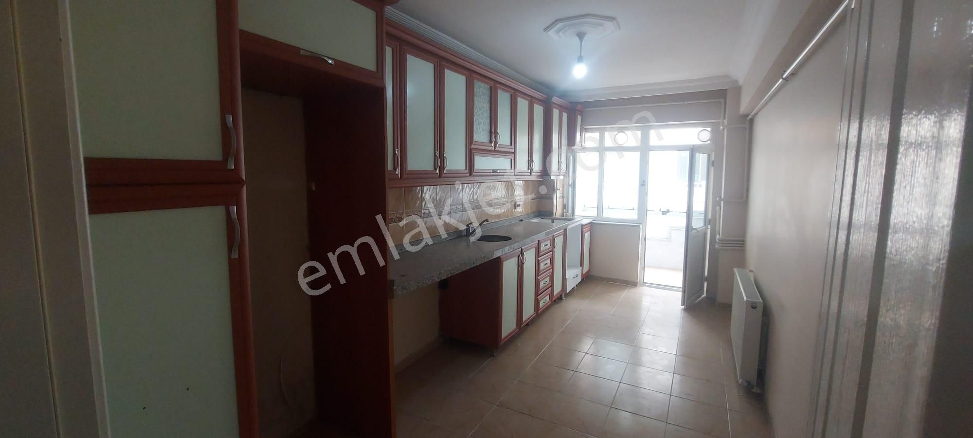 3 +1 Arakat 140 M2 Merkezı Konum
