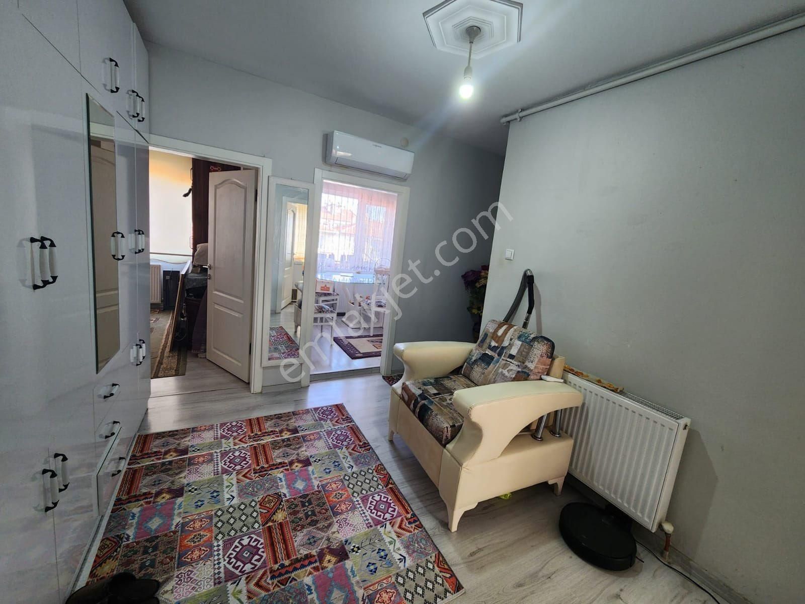 Satılık Mudanya Ömerbey Mah Merkezi Konumda Düz Ayak 2+1 125m2 Fırsat Yatırımlık Daire - Görsel 8