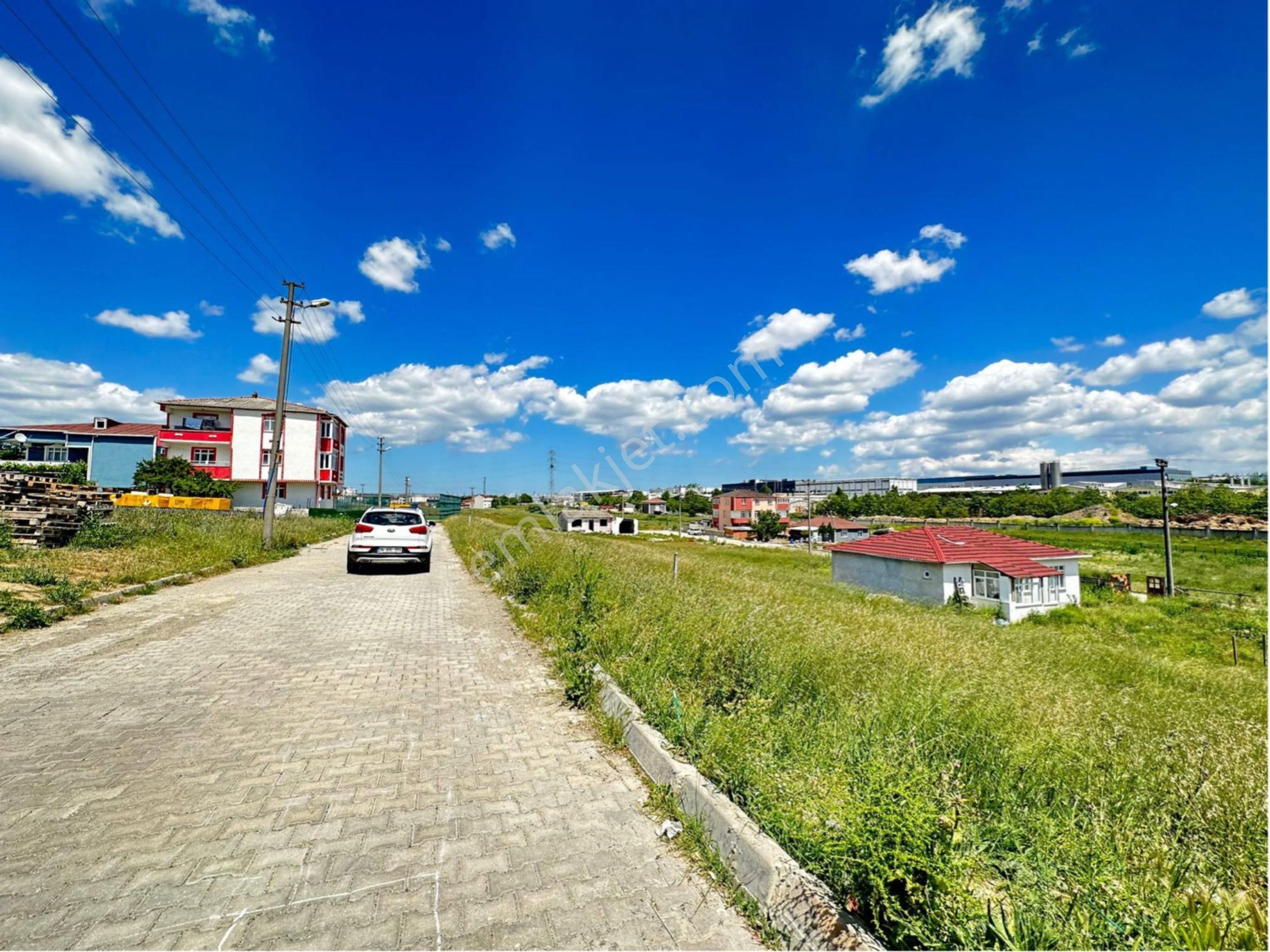 Kapaklı Karaağaç’ta 250 M2 Konut İmarlı İfrazlı Tek Tapu Arsa