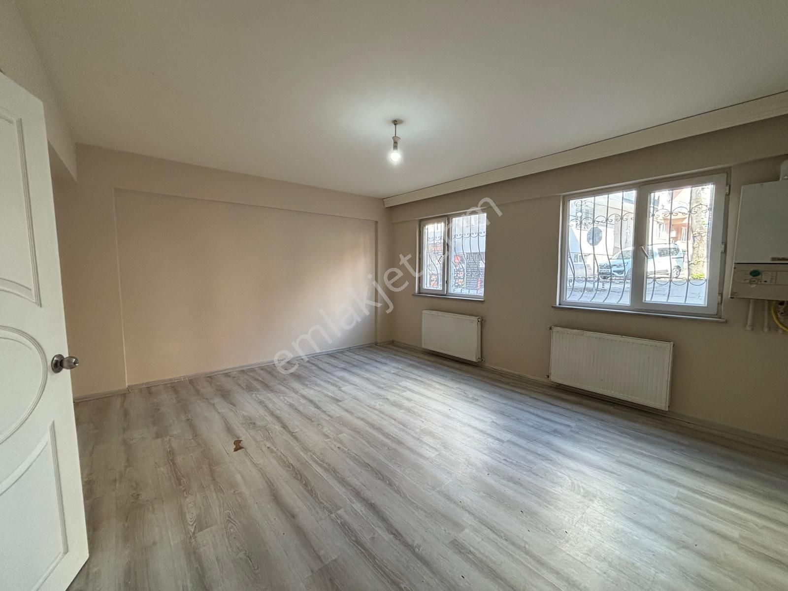 Morina Gayrimenkul Den Elmasbahçelerde Kiralık 1+1 Daire