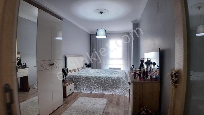 Menemen Ulus Mahallesinde 3+1 Full Eşyalı Satılık Daire - Görsel 33