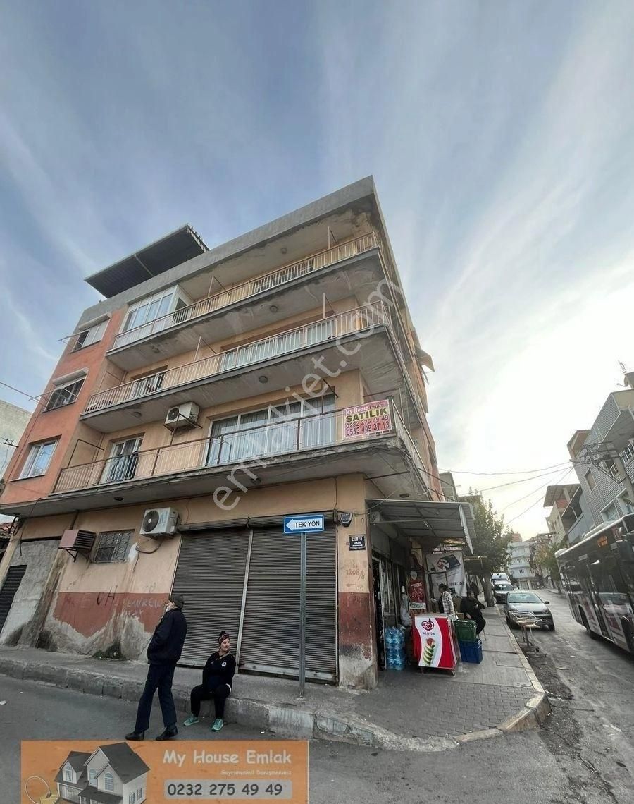 İzmir Konak' Ta 1 Daire 1 Dükkan Satılıktır - Görsel 2