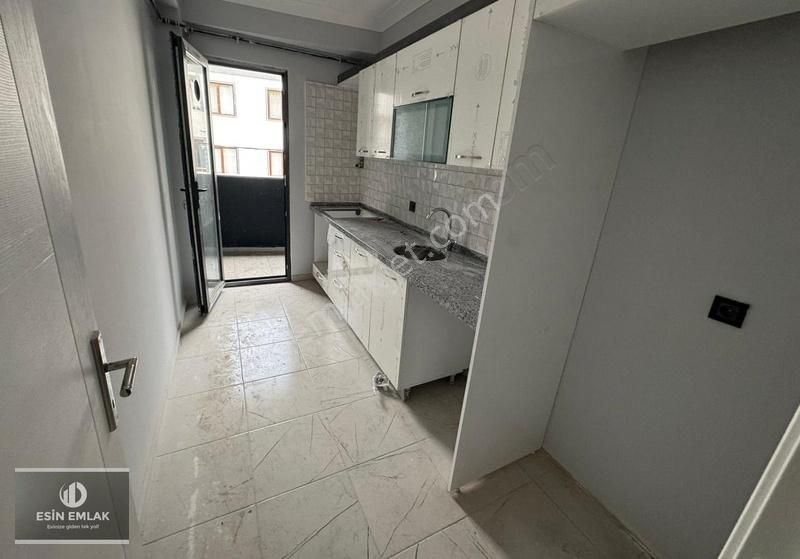 Mevlana Mah Balkonlu Geniş Temiz Ferah 2+1 Satılık Daire