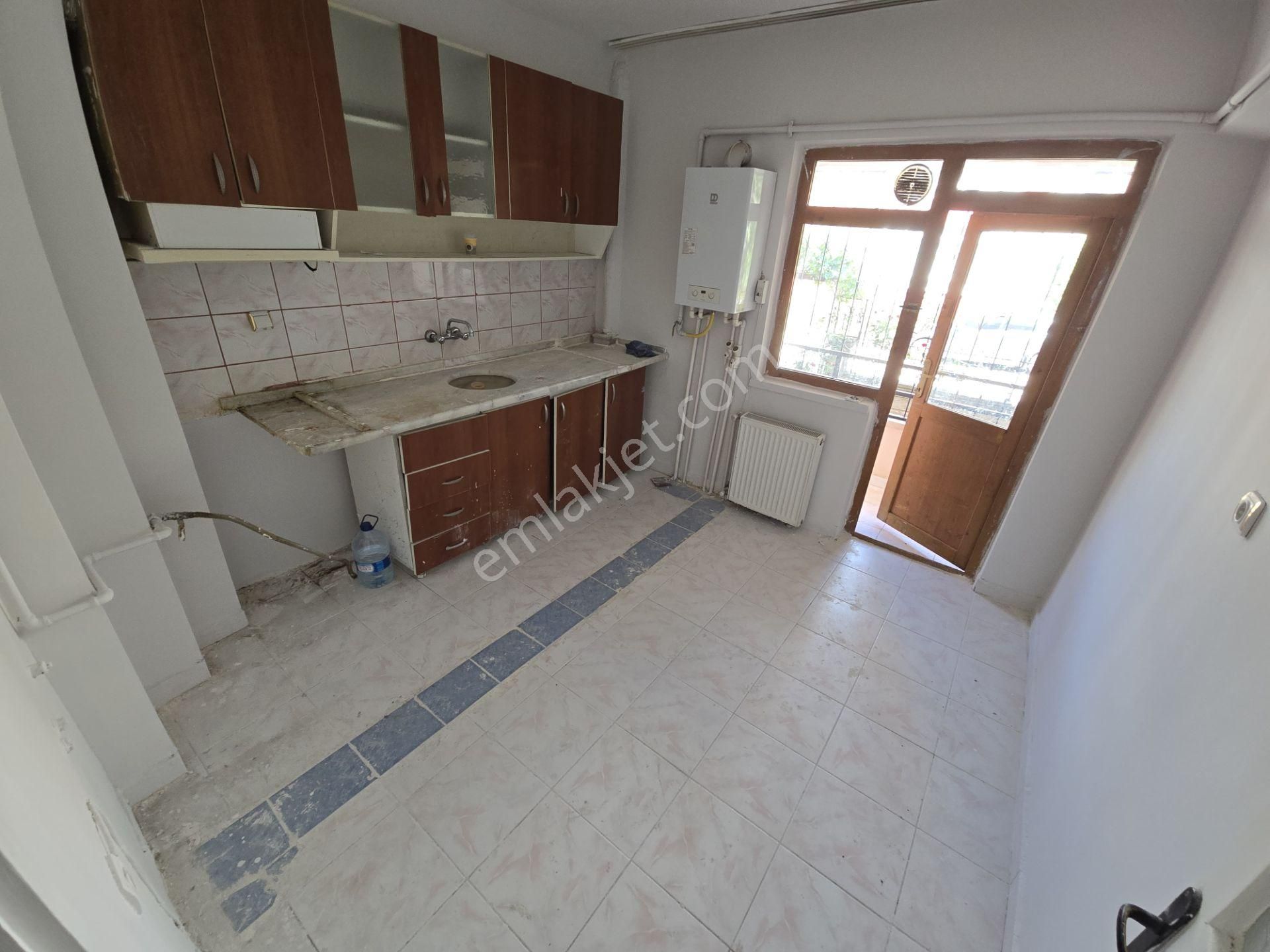 Ayaz Emlaktan Andiçen Mah'de 3+1 Satılık Daire
