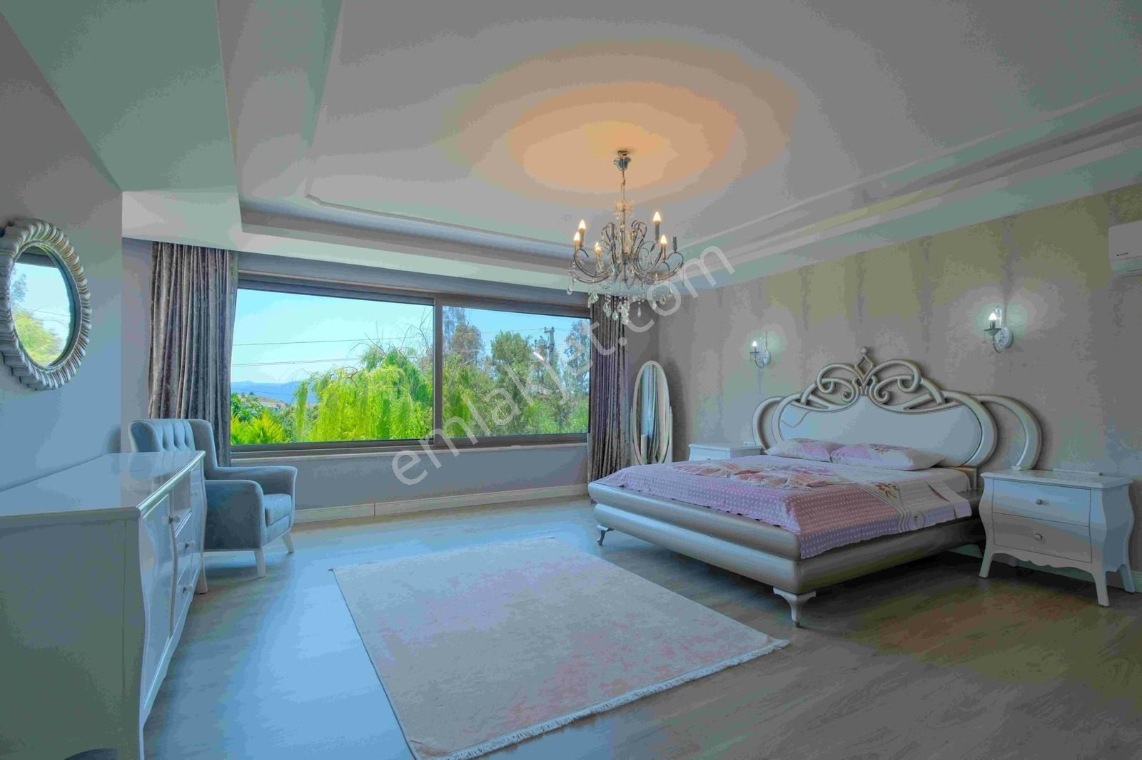 Stop’tan Karagedik 9+1 Lüks Konsept Villa - Görsel 30