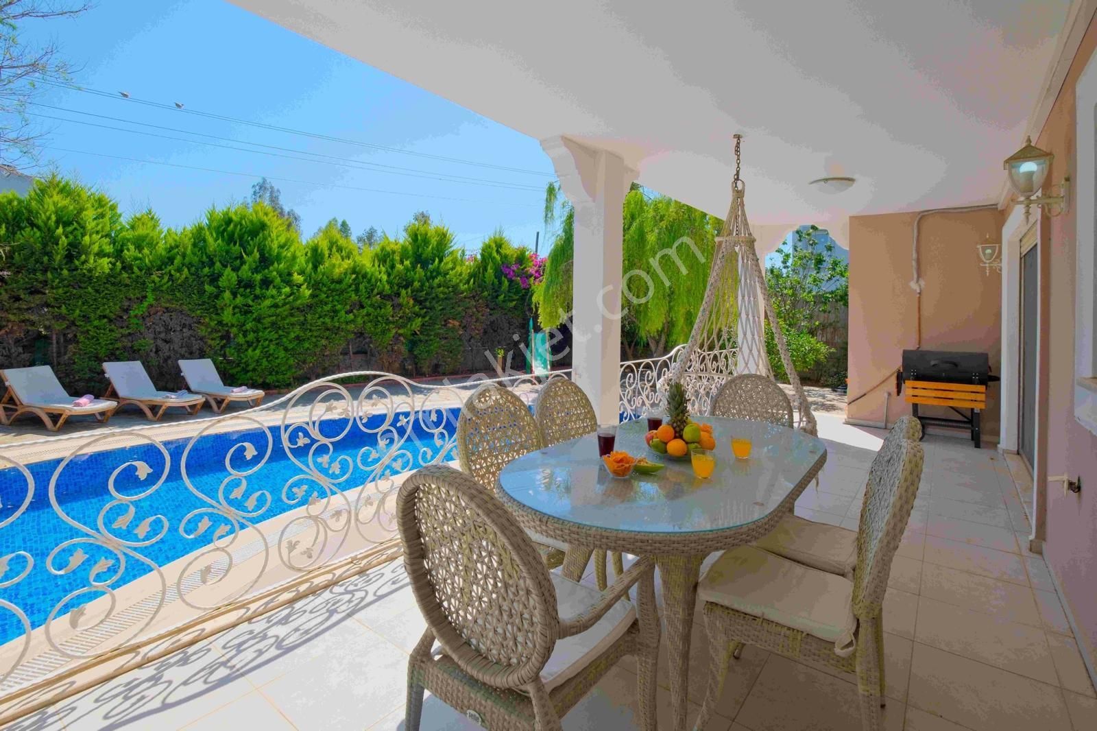 Stop’tan Karagedik 9+1 Lüks Konsept Villa - Görsel 5