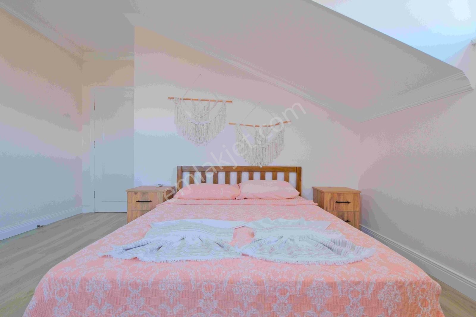 Stop’tan Karagedik 9+1 Lüks Konsept Villa - Görsel 23