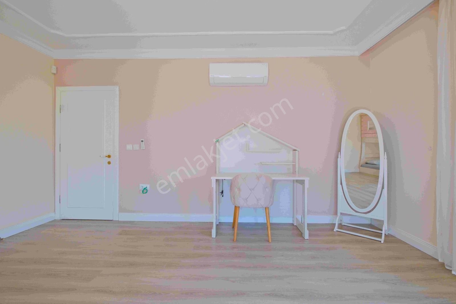 Stop’tan Karagedik 9+1 Lüks Konsept Villa - Görsel 17