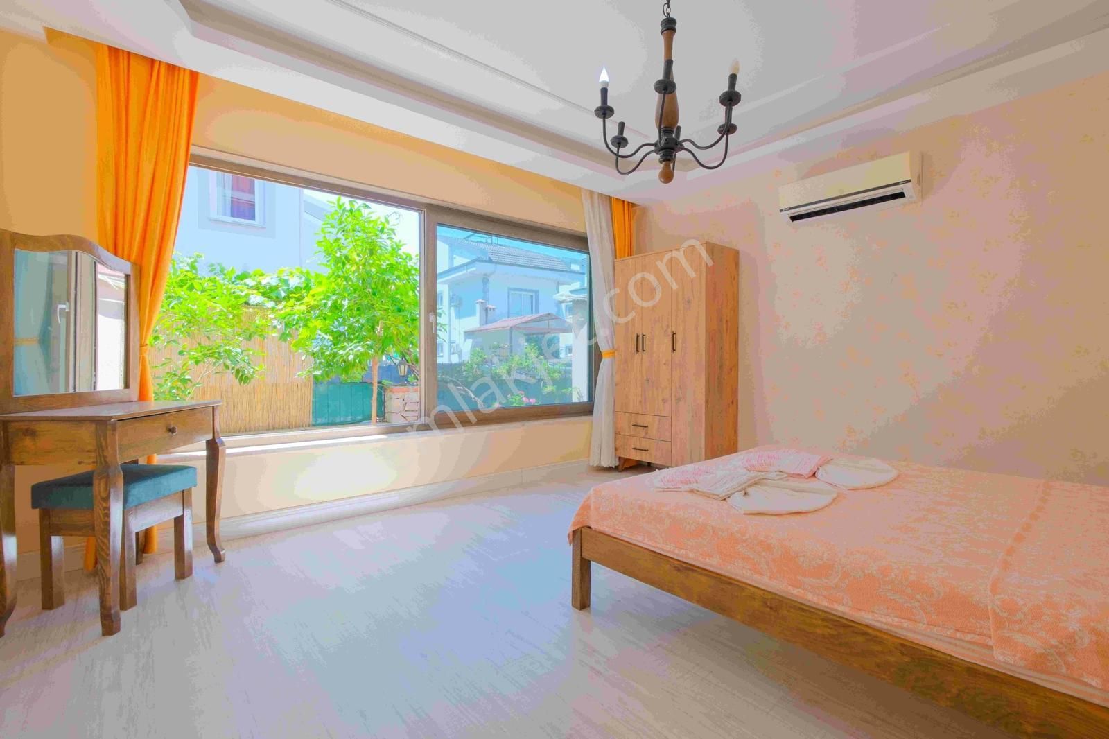 Stop’tan Karagedik 9+1 Lüks Konsept Villa - Görsel 25