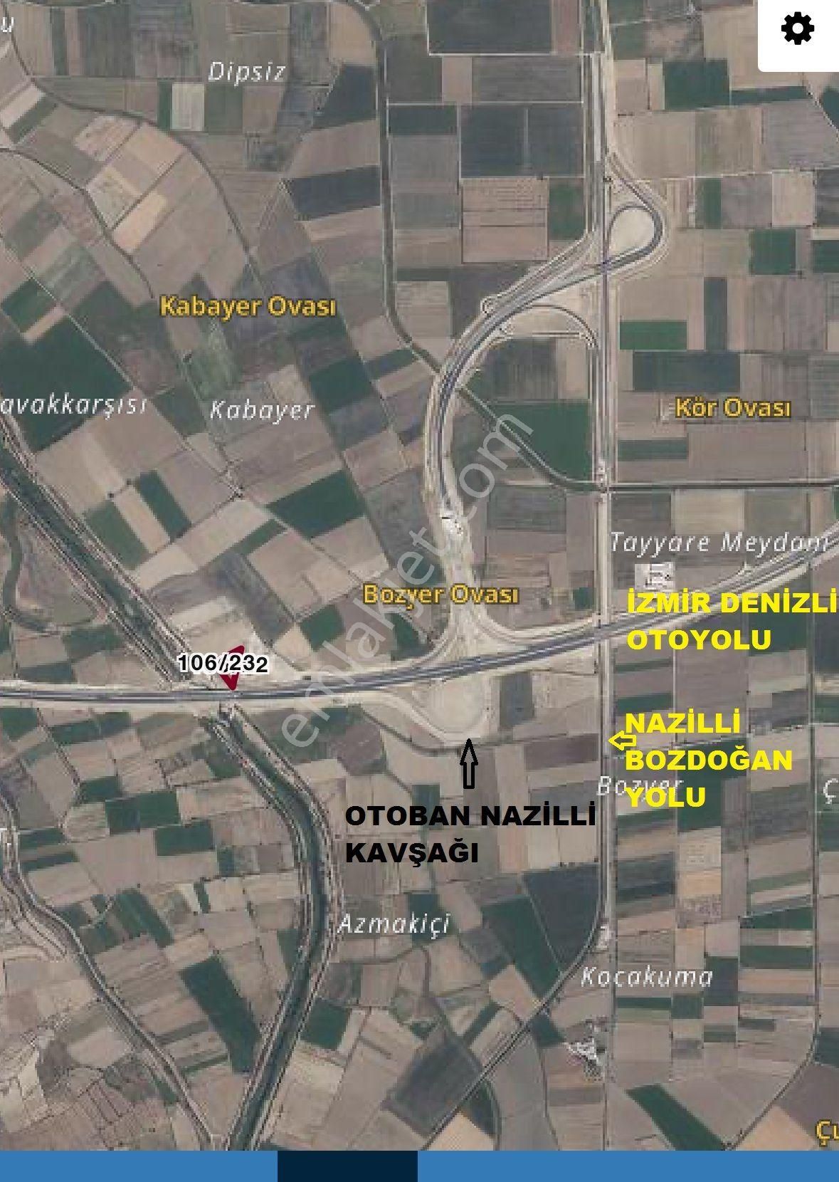 İzmir Denizli Otoyolu Nazilli Çıkış Kavşağında Satılık Tarla
