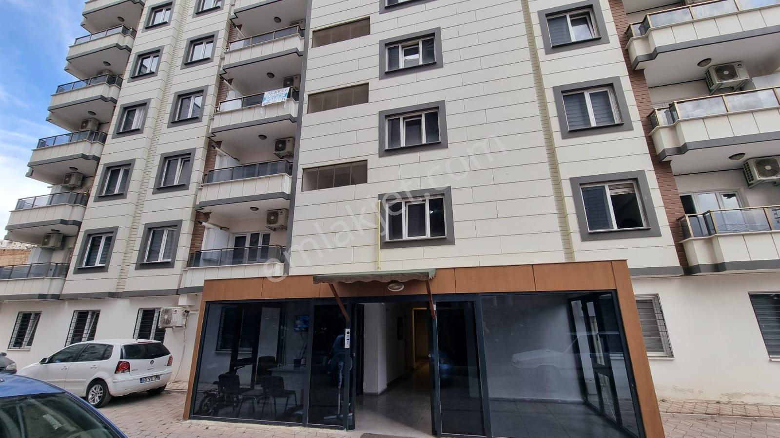 Akev Gayrimenkul'den Osm Hastanesi Yanı Eşyalı 1+1 Arakat Daire - Görsel 3