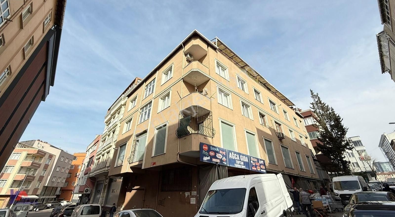 İlka'dan Merkezi Konumda Yokuşsuz Metrobüse 1 Dk Kiralık