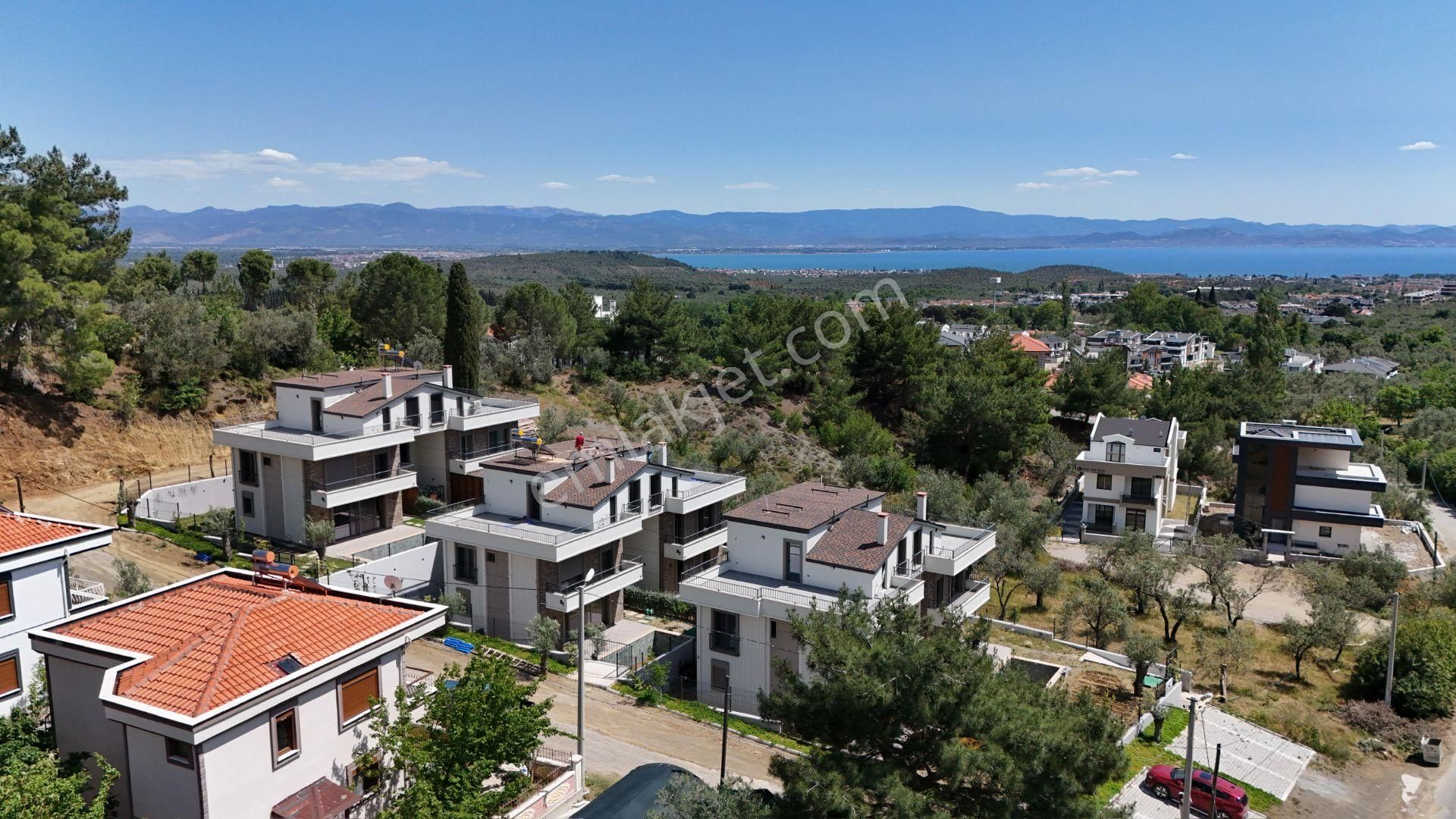 Hayalinizdeki Villa Özel Havuz +asansör+ Modern Mimari 4+1 Villa