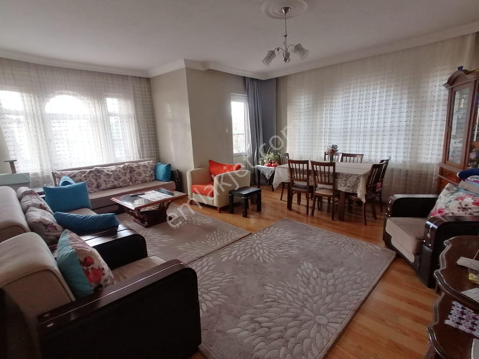 Sakarya Mahallesi 3+1 Fırsat Daire