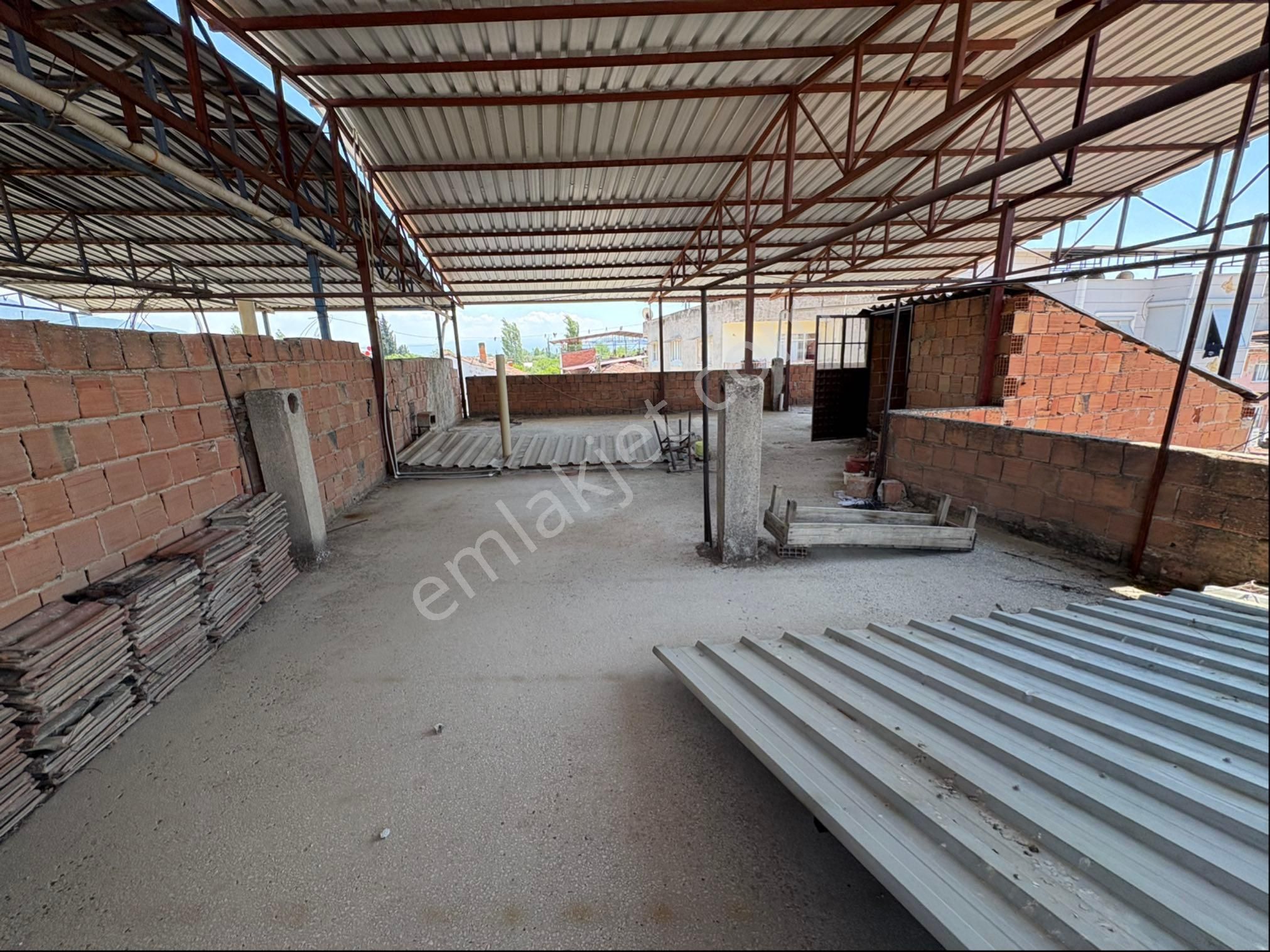 Miray Emlaktan Arslanlı Mahallesinde Komple Satılık Bina - Görsel 31