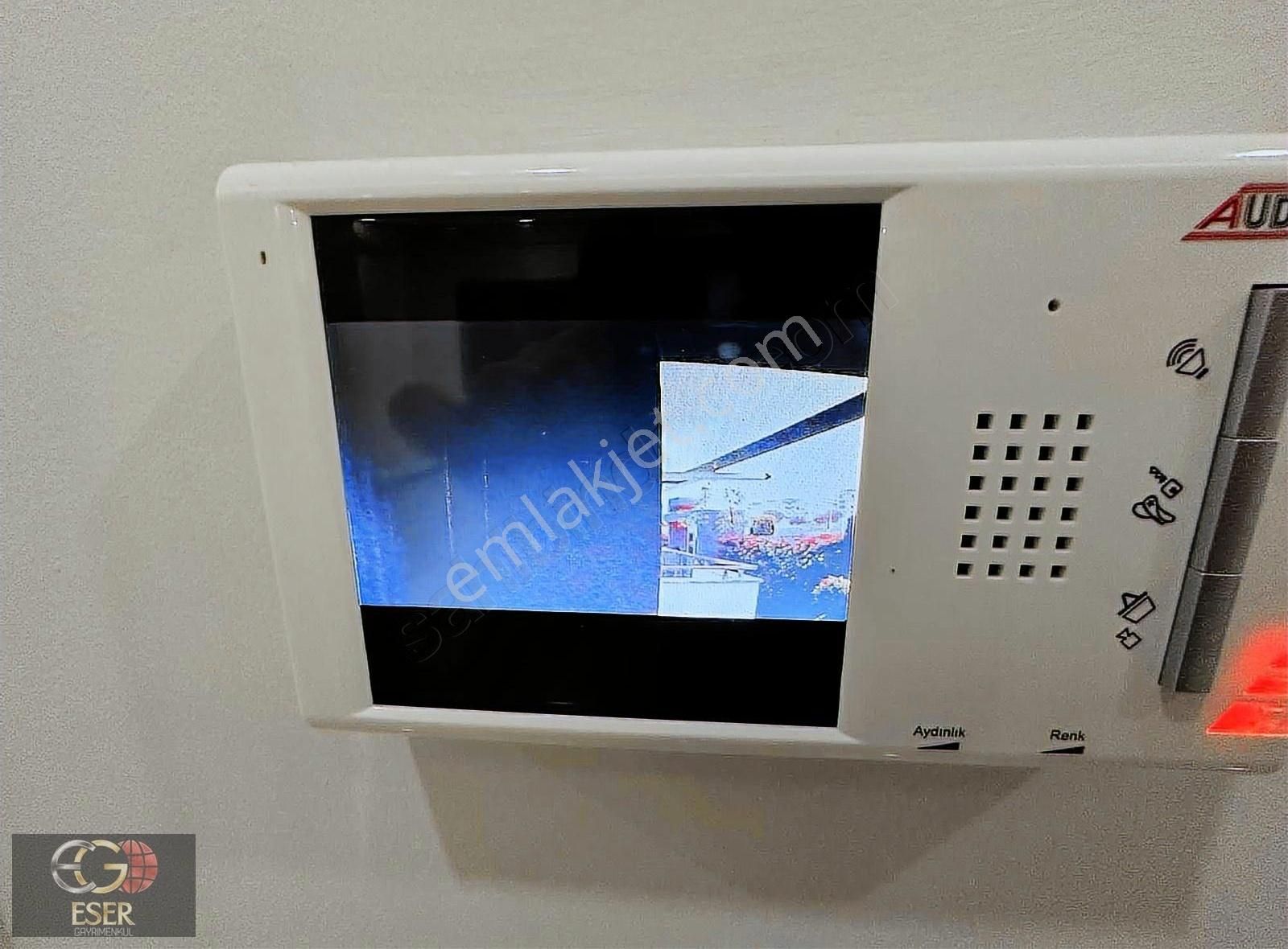 Eser'den Site İçi Harika Geniş Ve Kullanışlı Fırsat Daire