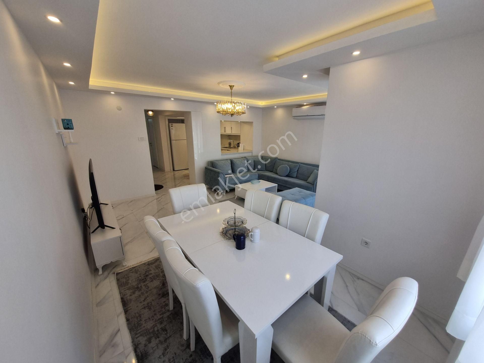 Bostanlı Yusuf Vardar Sk.’da Lüks Eşyalı 3+1 Kiralık Daire - Görsel 4