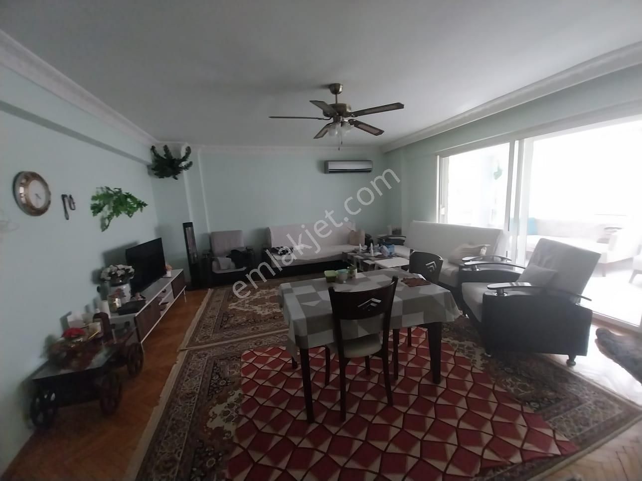 Çok Acill Fiyat Düştü Narlıdere'de, Site İçinde, Otoparklı Daire