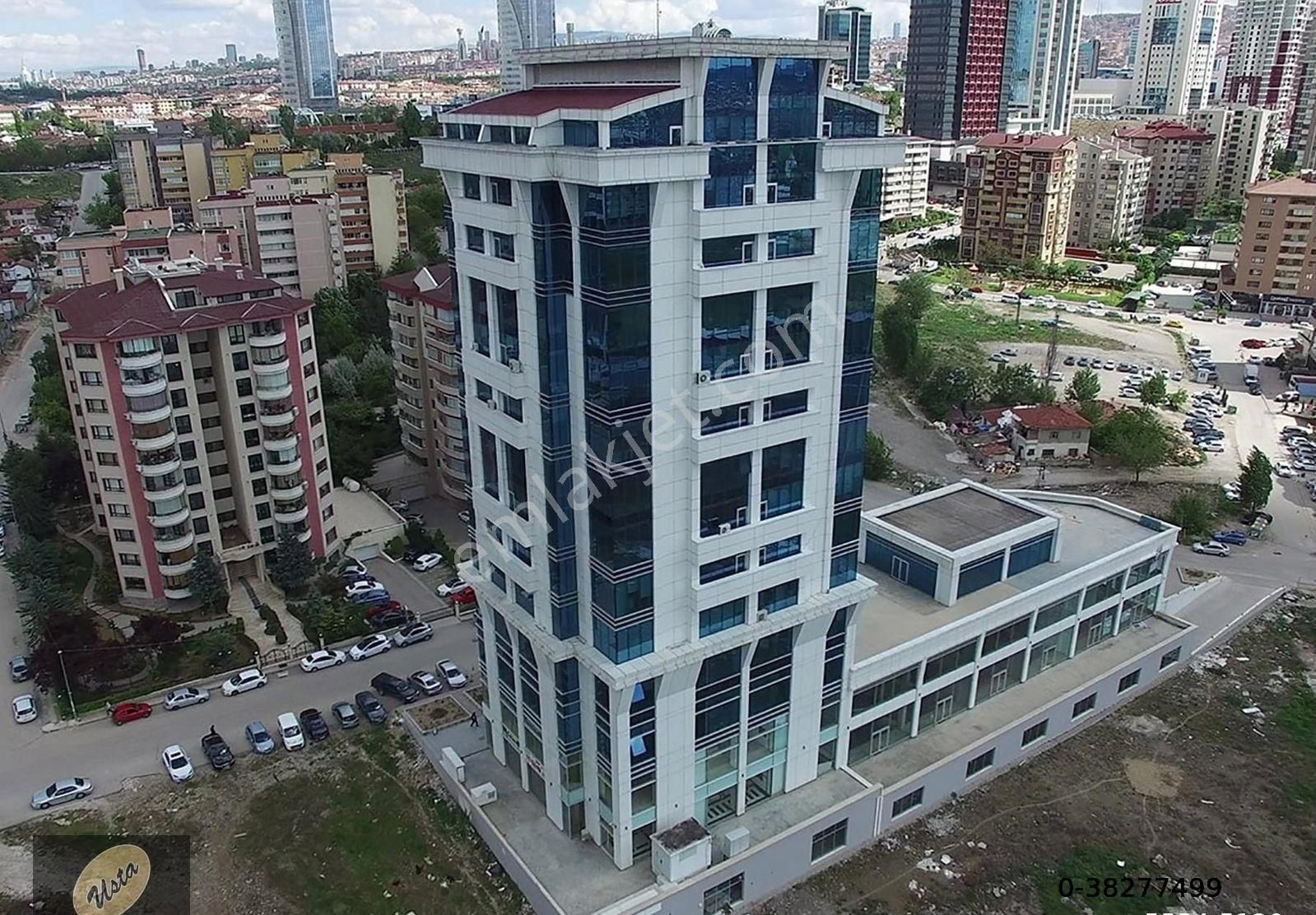 İş Merkezi'nde 320m2 Prestijli Satılık İş Yeri