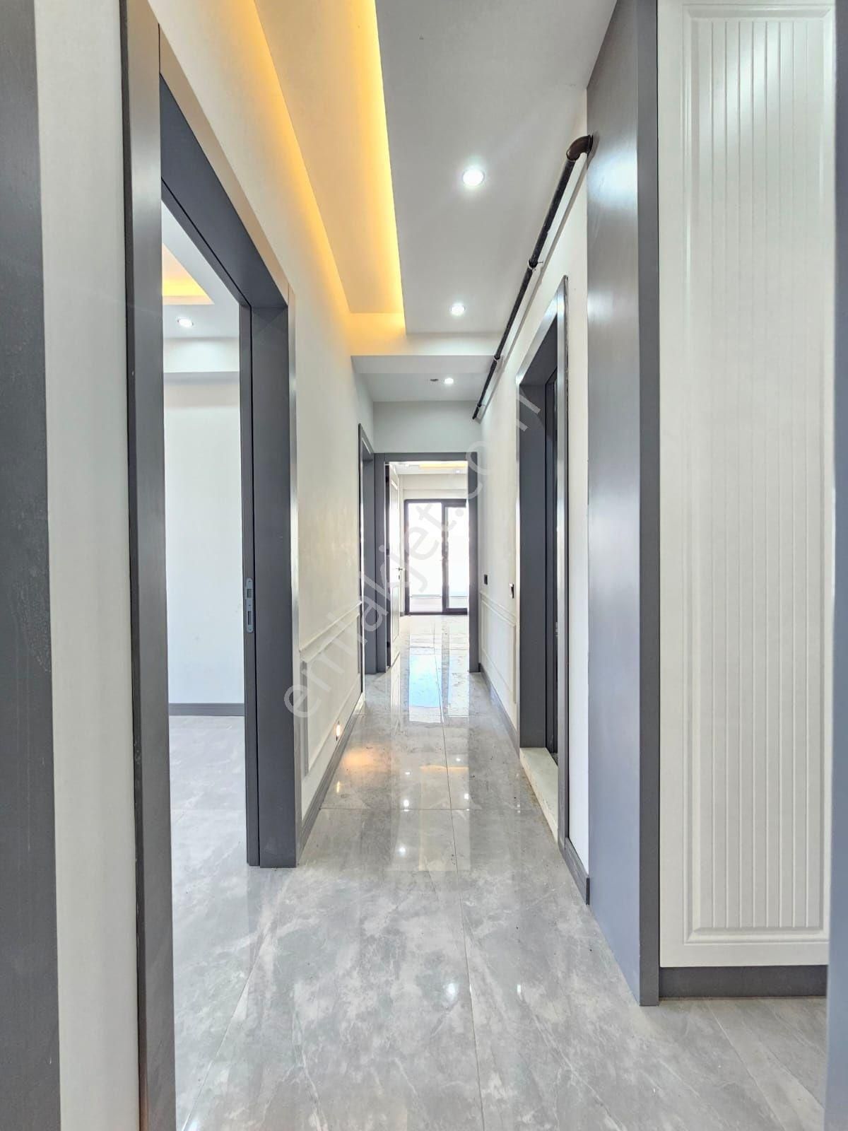 Denizli Gümüşçay Da 2+1 120 M2 Albayrağa Yakın Kapalı Otopark Üstü Lüks Satılık Daireler