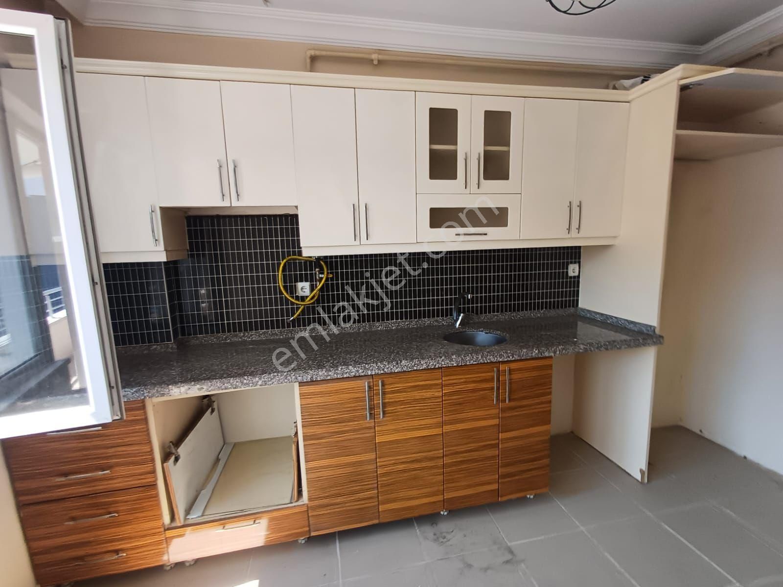 Avantaj Gayrimenkulden Kiralık Daire 3+1 Kazım Karabekir Mahallesi