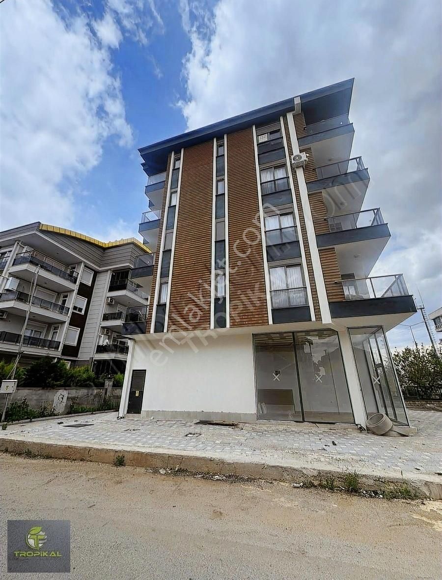 Yeniköy Merkez De Kırkgöz Cadde Üzeri 1 +1 Sıfır Daire