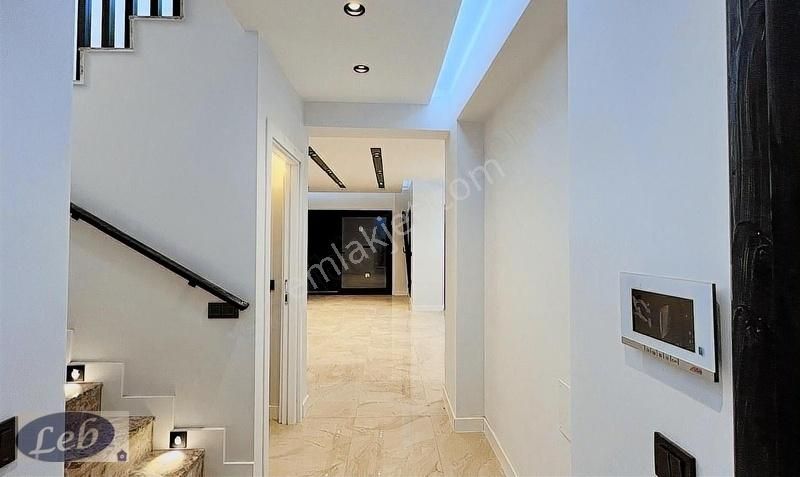 Fethiye Kargı'da Satılık 4+1 Lüks Villa - Görsel 31